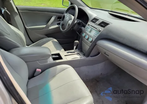 2008 Toyota Camry z USA, uszkodzony, nr VIN 4T1BE46K98U216097